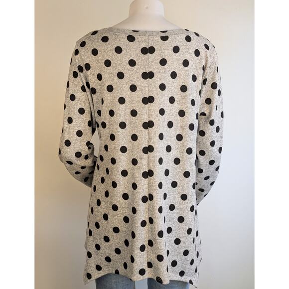 Green Envelope Long Sleeve Top 1X Black Gray Polka Dot Heather Stretch High Low - Picture 5 of 8